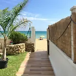 Ammari * Avola